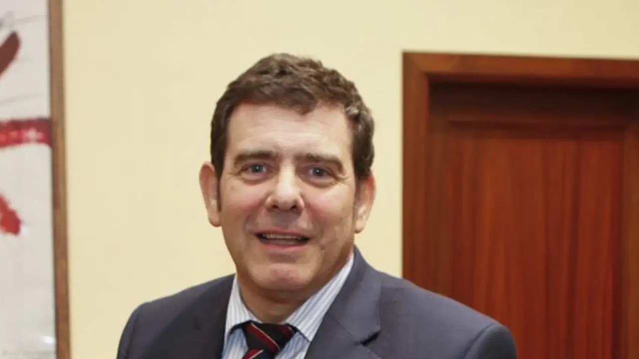 El gerente del Hospital de Sierrallana, Pedro Herce. / ALERTA