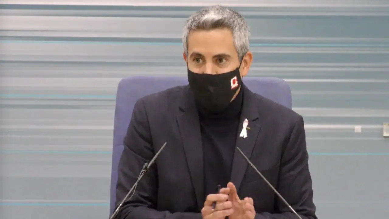 El vicepresidente y portavoz del Ejecutivo regional, Pablo Zuloaga durante la rueda de prensa ofrecida hoy. / ALERTA