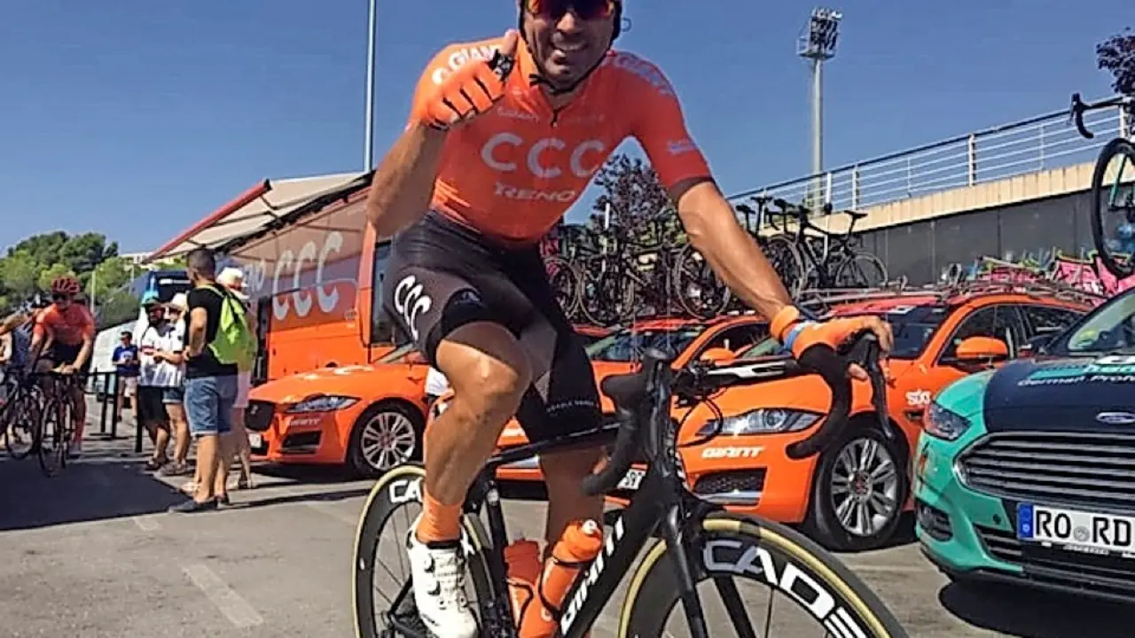 Fran Ventoso cerr&oacute; su etapa como ciclista profesional en las filas del CCC Team.