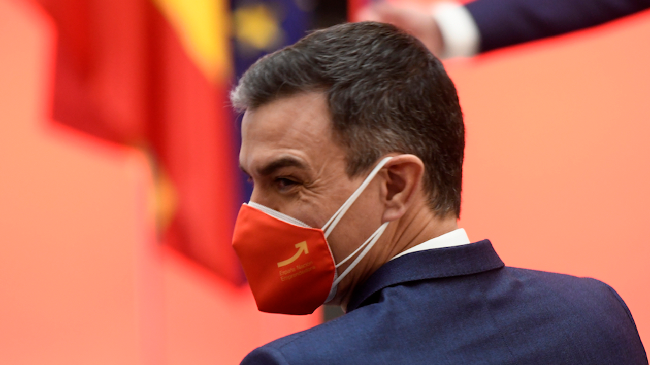 El presidente del Gobierno, Pedro S&aacute;nchez, durante la presentaci&oacute;n de la Estrategia Espa&ntilde;a Naci&oacute;n Emprendedora en Moncloa. / O.CA&Ntilde;AS.POOL / Europa Press