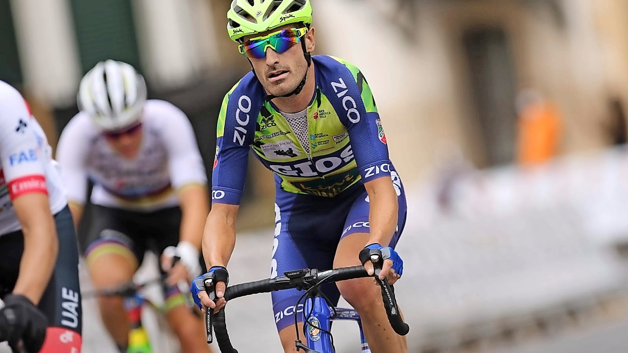 JOS&Eacute; MANUEL GUTI&Eacute;RREZ REVUELTA &lsquo;GALLU&rsquo; / Ciclista