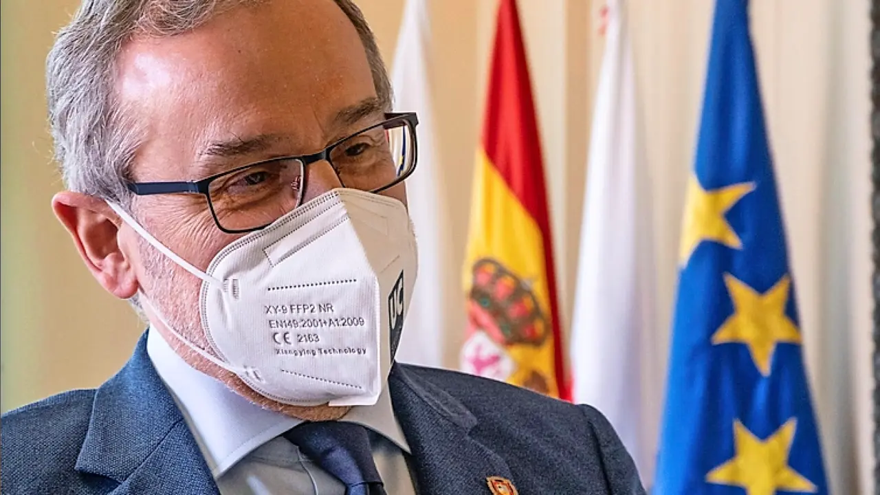 El rector de la Universidad de Cantabria &Aacute;ngel Pazos. / AGUILERA