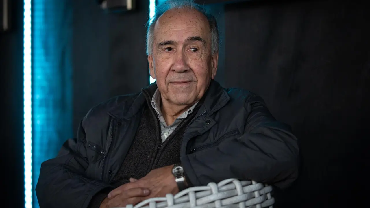 El poeta, arquitecto y Premio Nacional de Poes&iacute;a en 2008, Joan Margarit. EFE/ Enric Fontcuberta/Archivo