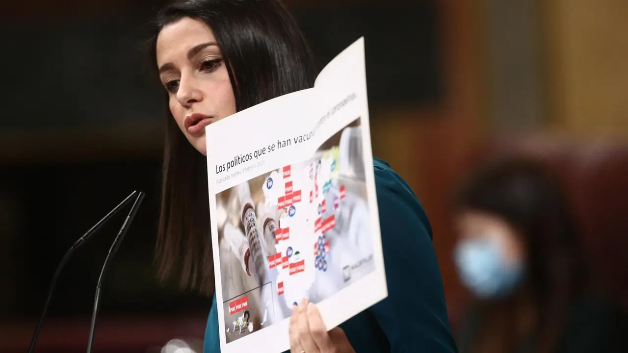 La presidenta de Ciudadanos, In&eacute;s Arrimadas, en la tribuna del Congreso de los Diputados.