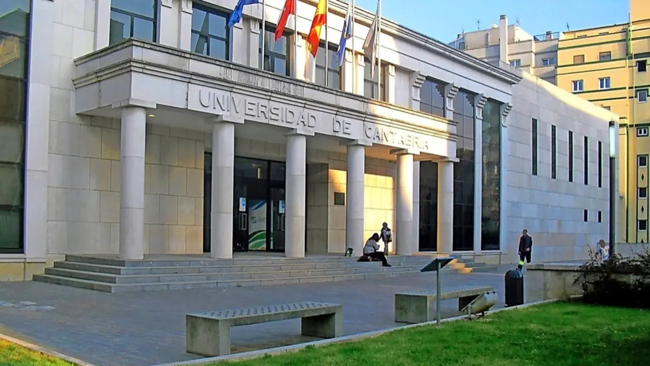 Paraninfo de la Universidad de Cantabria. / ALERTA