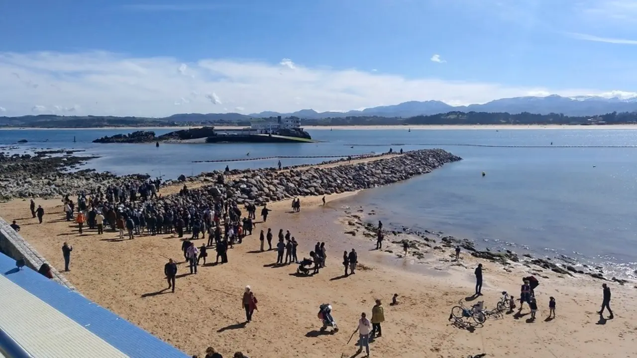 El Gobierno del PSOE paraliz&oacute; las obras de los espigones de La Magdalena. / ALERTA