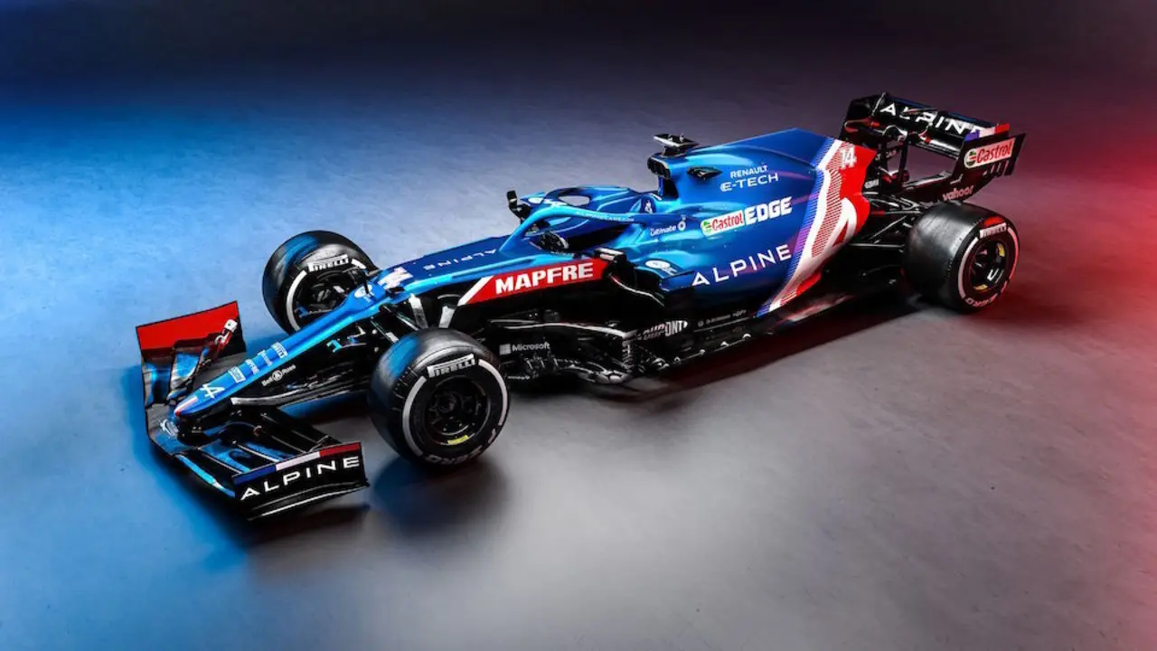 Presentaci&oacute;n del veh&iacute;culo Alpine A521, el nuevo monoplaza que conducir&aacute;n Fernando Alonso y su compa&ntilde;ero de escuder&iacute;a, el franc&eacute;s Esteban Ocon. / EFE