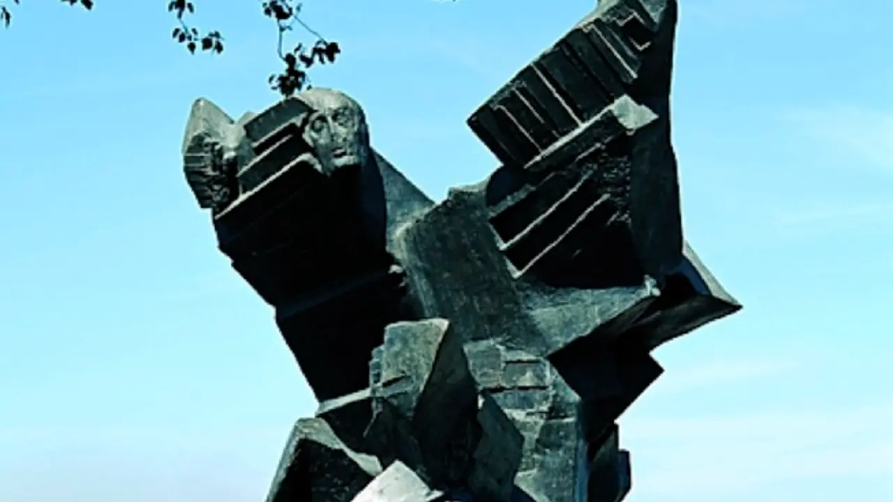 Escultura de Pablo Serrano. / ALERTa