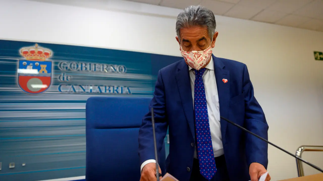 El presidente de Cantabria, Miguel &Aacute;ngel Revilla. PEDRO PUENTE HOYOS (EFE)