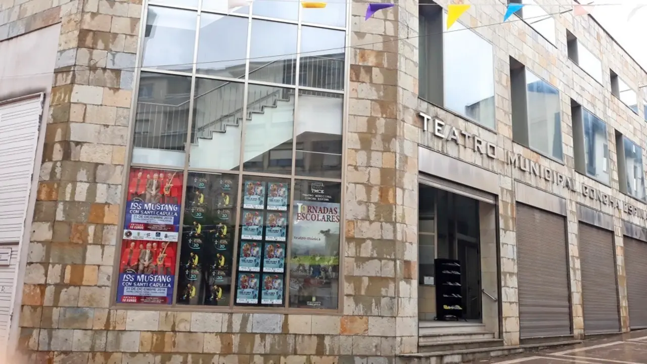 Imagen del Teatro Concha Espina de Torrelavega. / alerta