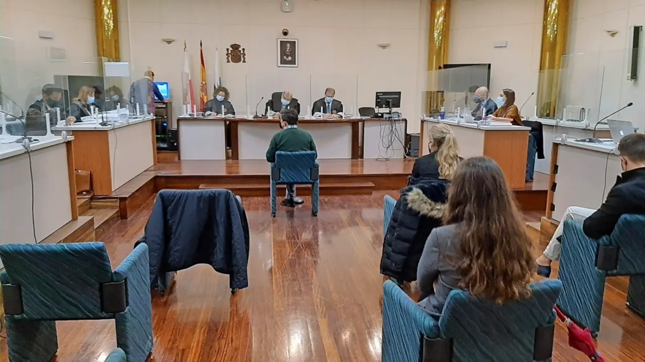 Un momento del juicio. / ALERTA