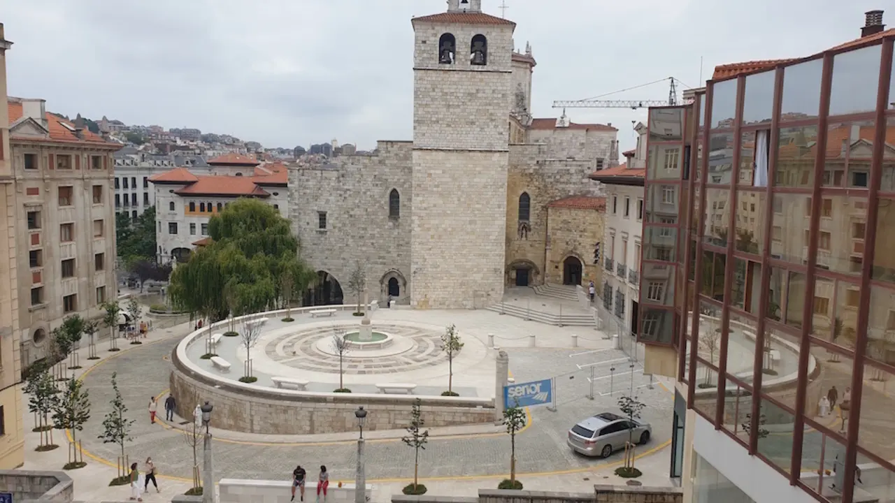 Catedral de Santander. / E. Press