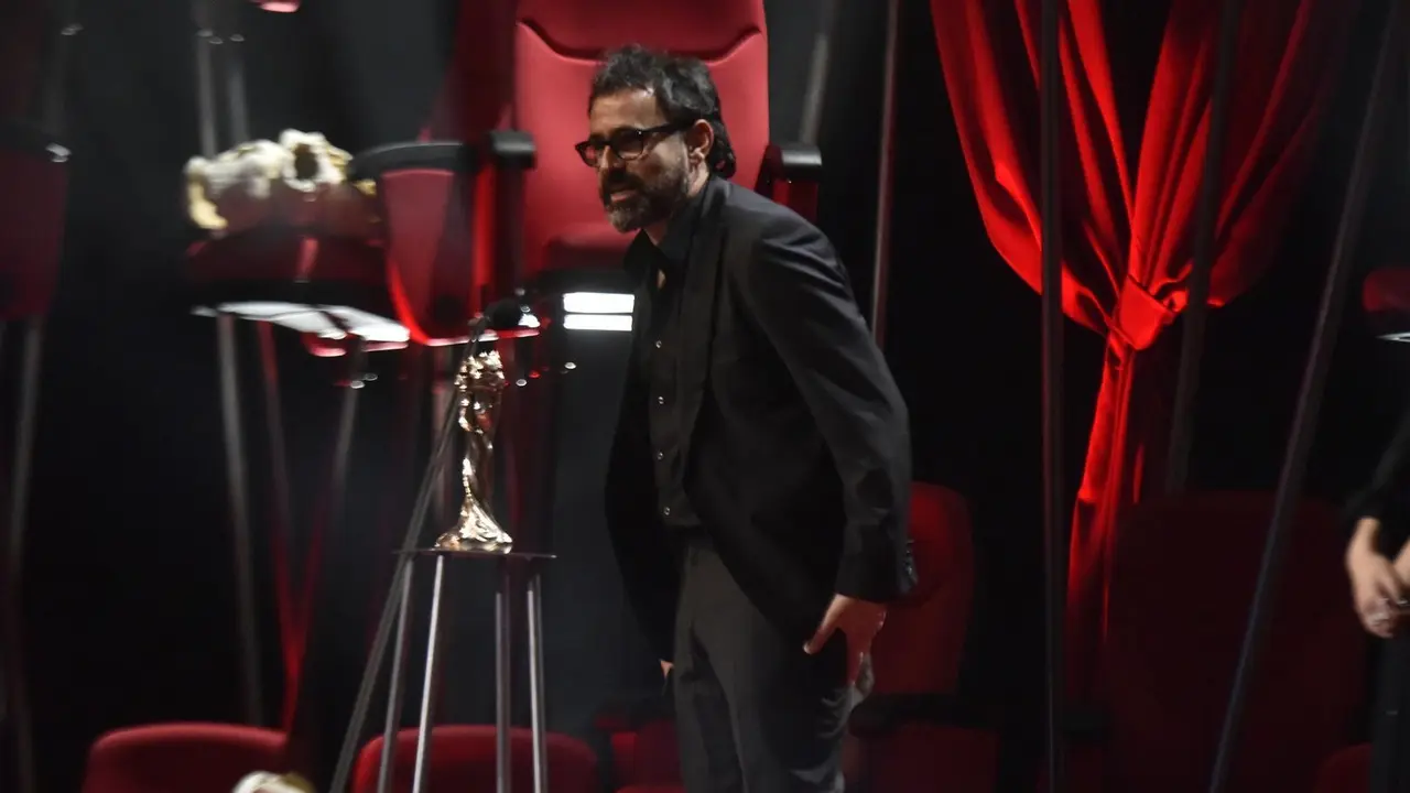 El director de 'La Vampira de Barcelona' en la gala de los Premis Gaud&iacute;