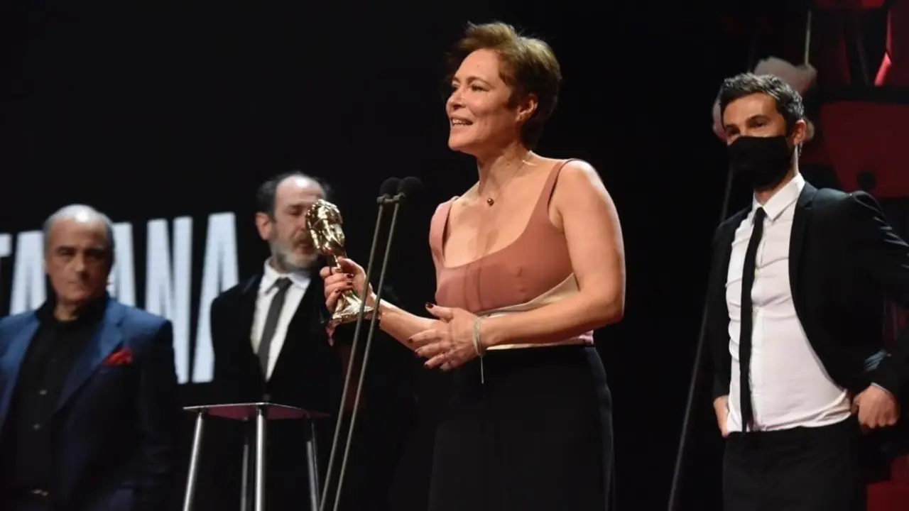 Pilar Palomero, directora de 'Las ni&ntilde;as', ha recibido el Premi Gaud&iacute; a la mejor pel&iacute;cula en lengua no catalana