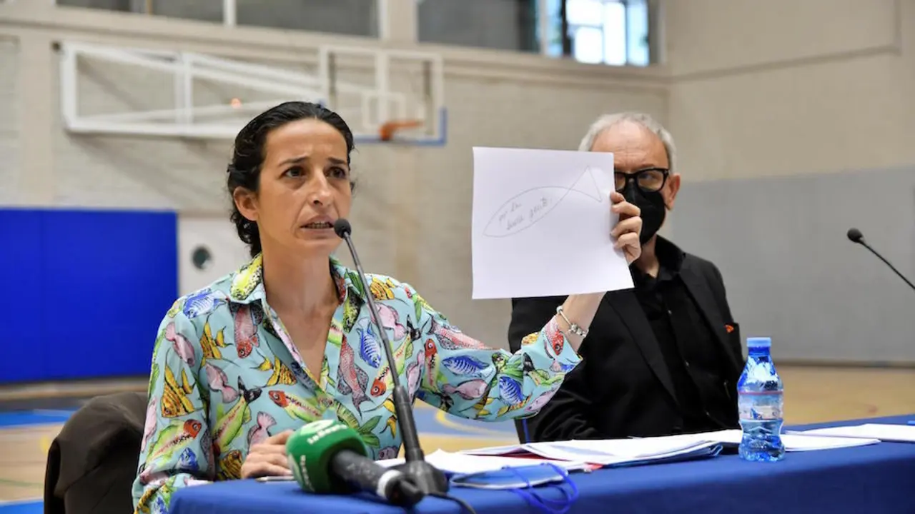 Patricia Ram&iacute;rez, la madre del ni&ntilde;o Gabriel Cruz, asesinado por la expareja del padre, Ana Julia Quezada, durante una rueda de prensa en Almer&iacute;a. / Carlos Barba