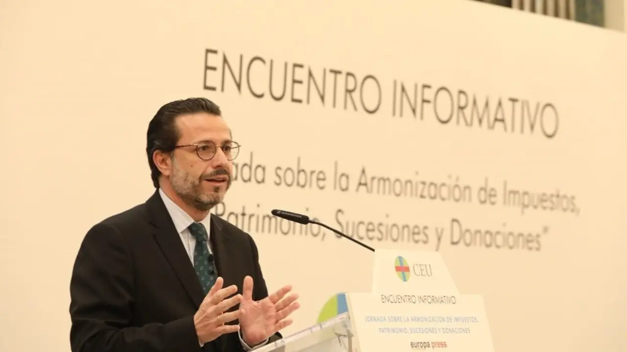 El consejero de Hacienda y Funci&oacute;n P&uacute;blica de la Comunidad de Madrid, Javier Fern&aacute;ndez-Lasquetty, en una jornada sobre armonizaci&oacute;n fiscal organizada por CEU San Pablo.