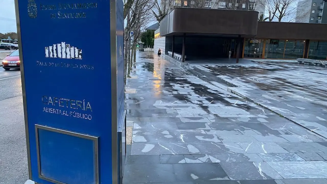 El Palacio de Exposiciones ser&aacute; el lugar donde se pretende vacunar a 2500  personas en cuatro d&iacute;as.  / HARDY