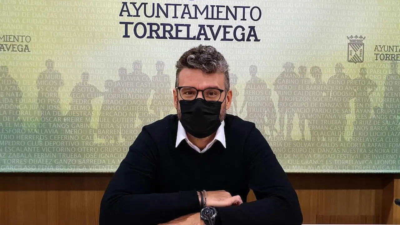Gerson Lizari, concejal de Torrelavega. / E. Press