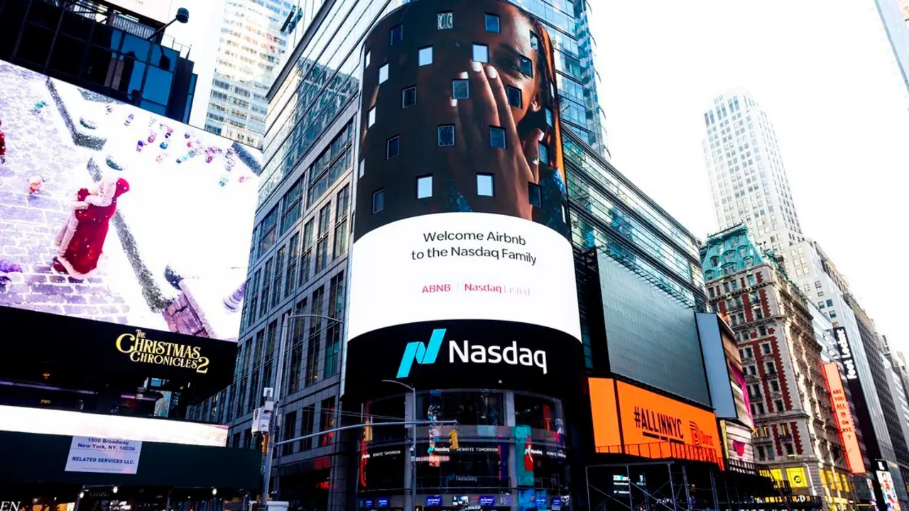 Coinbase dio hoy el campanazo de apertura en el Nasdaq a la espera de comenzar a cotizar este mediod&iacute;a. EFE/Justin Lane/Archivo