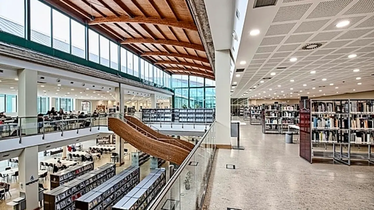 Biblioteca Central de Cantabria. / ALERTA