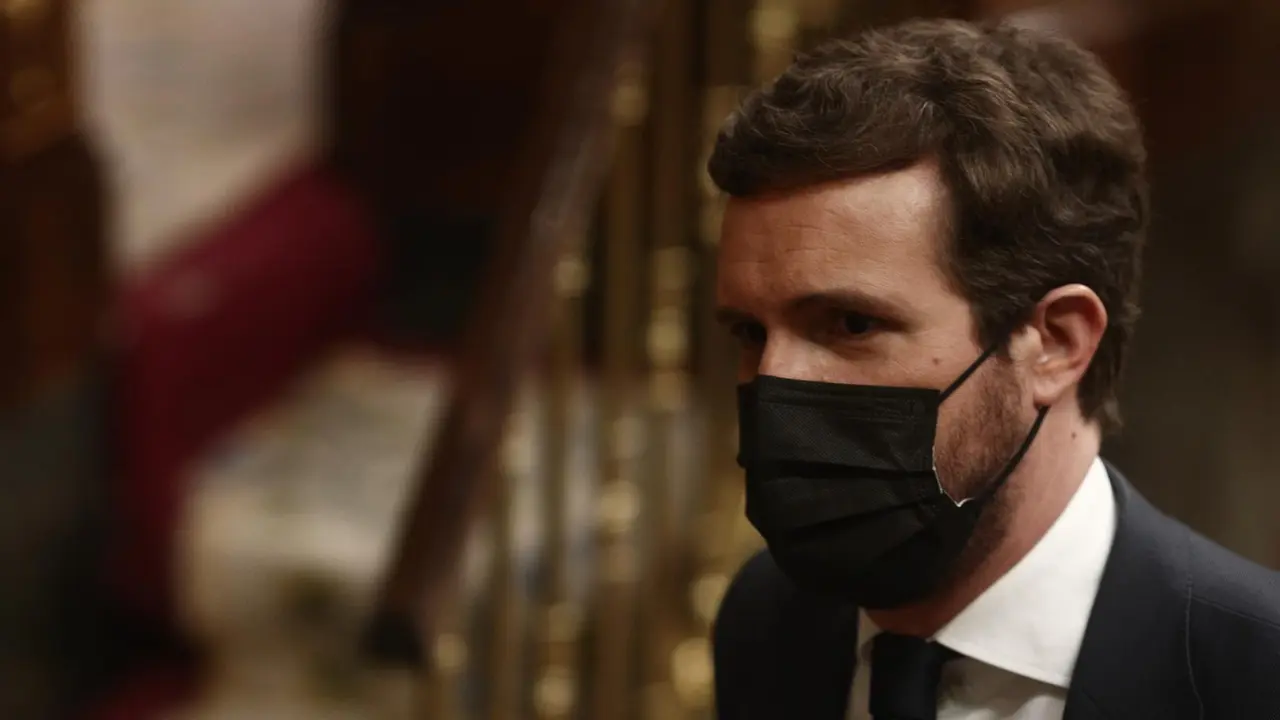 El l&iacute;der del PP, Pablo Casado, durante una sesi&oacute;n de control al Gobierno Central, a 21 de abril de 2021, en el Congreso de los Diputados, Madrid, (Espa&ntilde;a). 