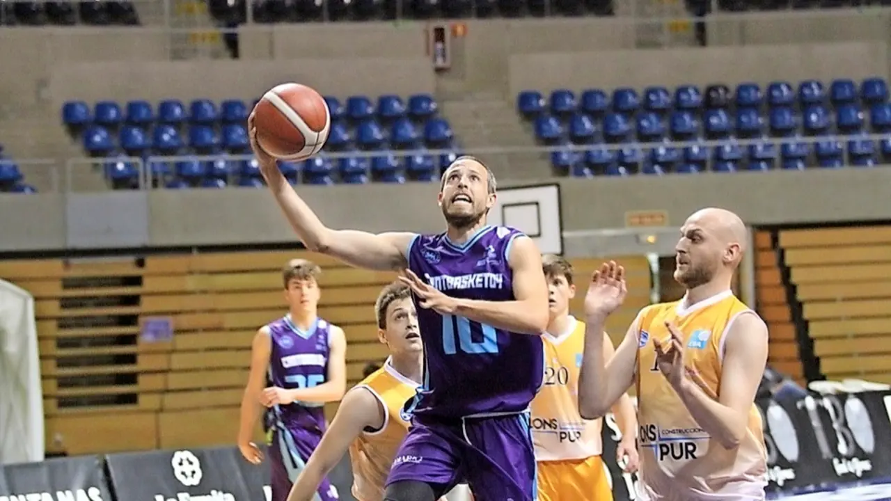 Jaime Garc&iacute;a, capit&aacute;n del Cantbasket. / Pablo Lanza