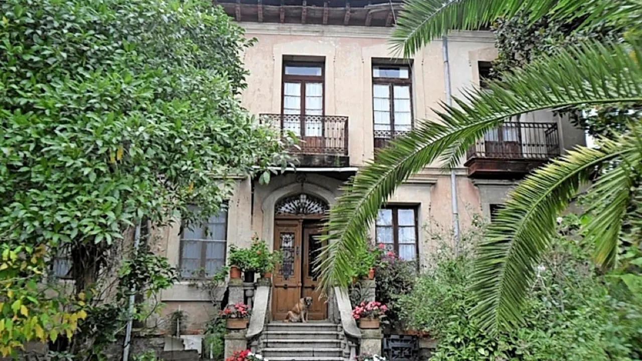 Fachada de la casa del Doctor L&oacute;pez Albo. / ALERTA