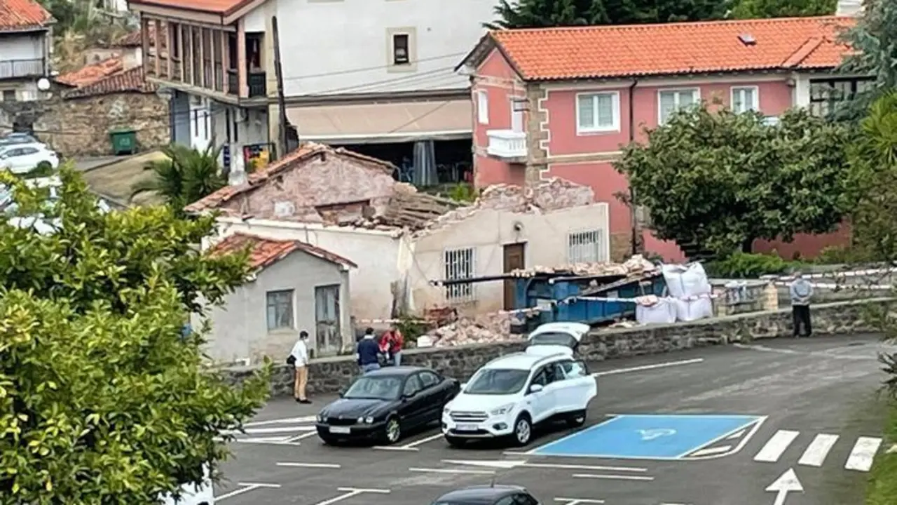 Derrumbe del tejado de la casa tambi&eacute;n conocida como de &ldquo;Sagrario&rdquo;.
