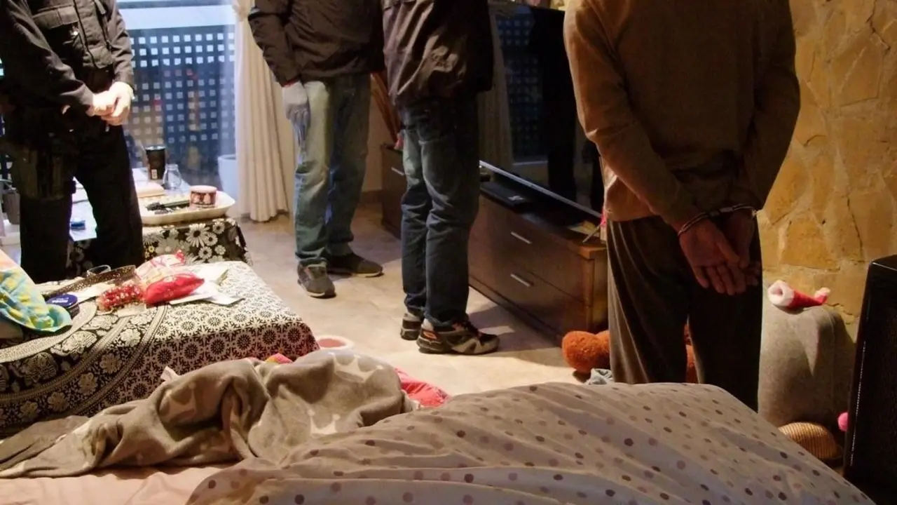 Algunos de los arrestados por los Mossos d'Esquadra como presuntos autores de un homicidio en Flix.