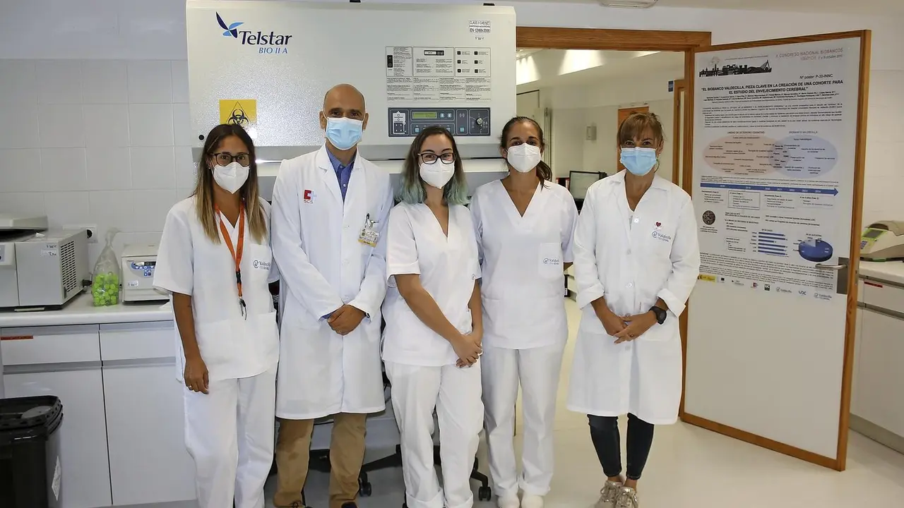 Parte del equipo Biobanco Valdecilla. / ALERTA