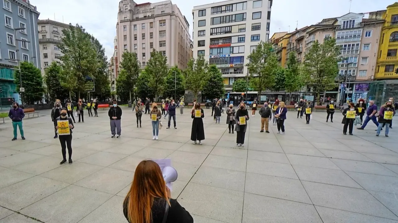 Protesta de las peluquer&iacute;as y centros de est&eacute;tica para la reducci&oacute;n del IVA. / HARDY