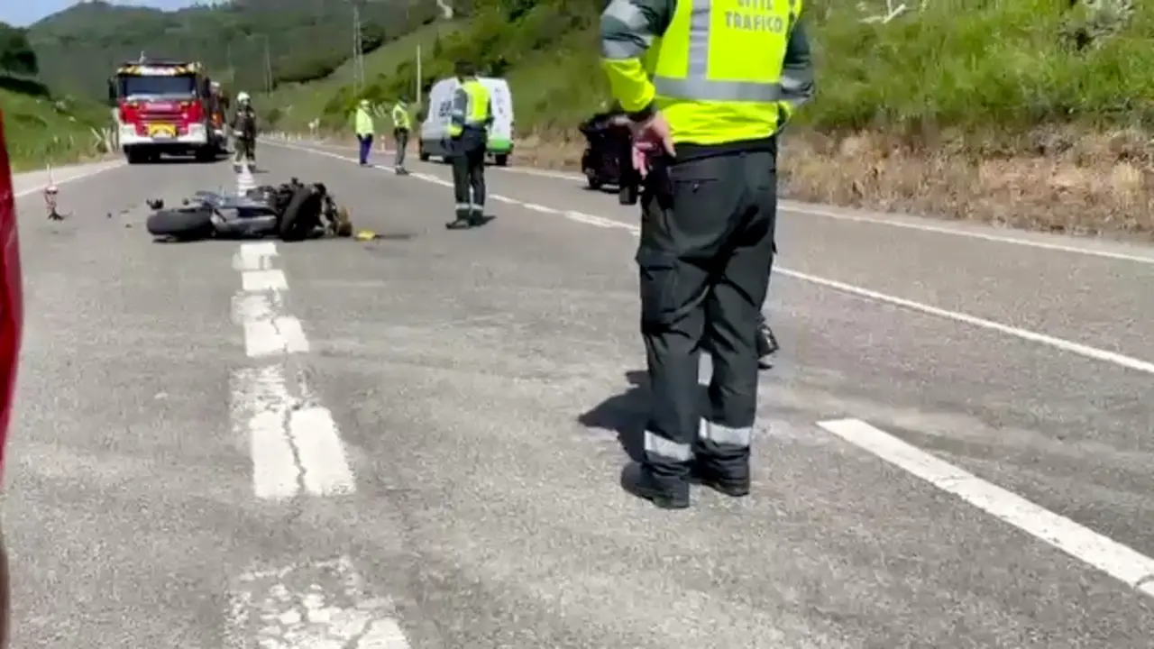 Vista de la Guardia Civil en el lugar del accidente. / OPC