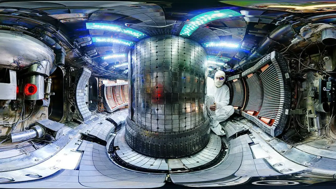 El reactor de fusi&oacute;n tokamak EAST.