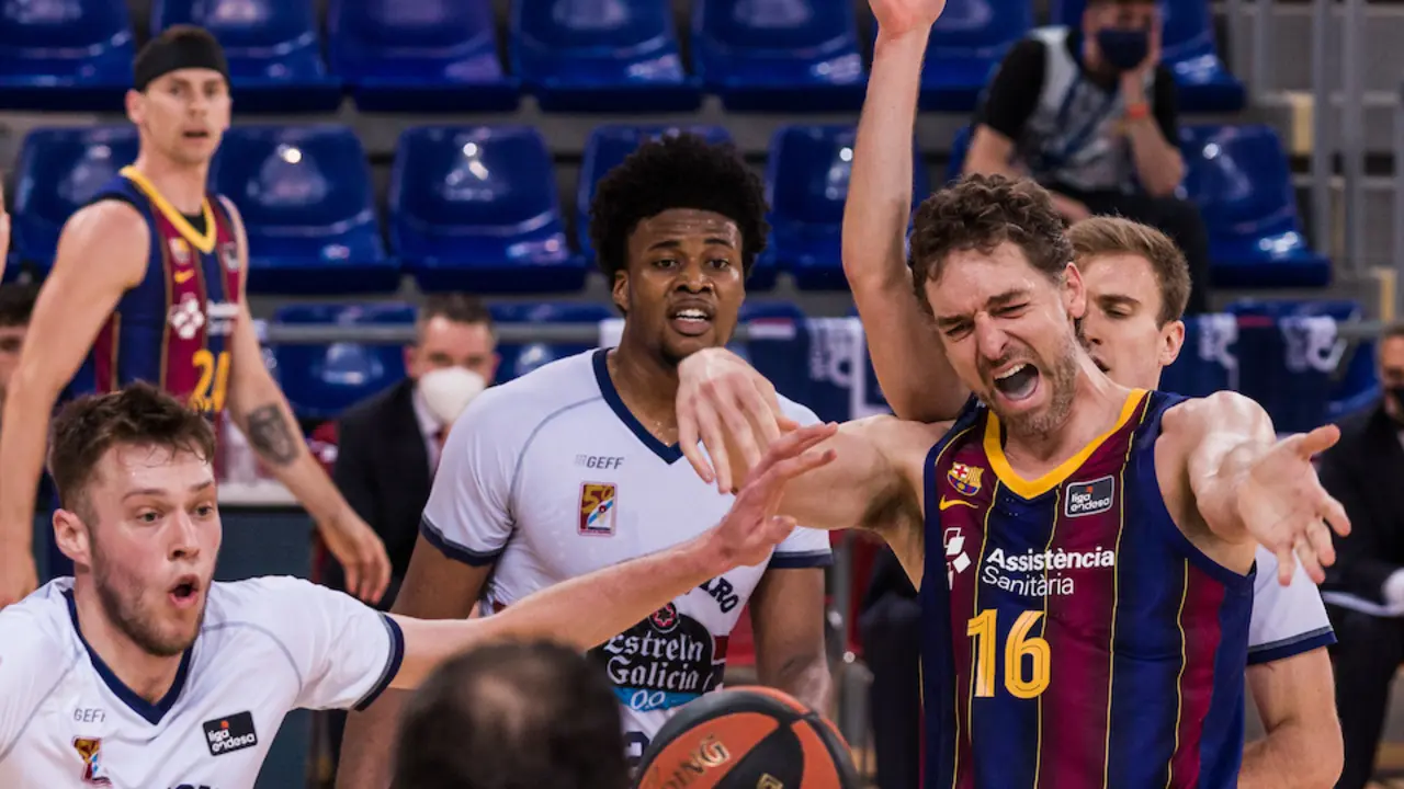 Pau Gasol del Fc Barcelona gesticula durante el partido de la Liga Endesa ACB entre el Fc Barcelona y el Monbus Obradoiro en el Palau Blaugrana el 06 de mayo de 2021 en Barcelona, Espa&ntilde;a.
AFP7 / Europa Press
6/5/2021 S&Oacute;LO PARA USO EN ESPA&Ntilde;A