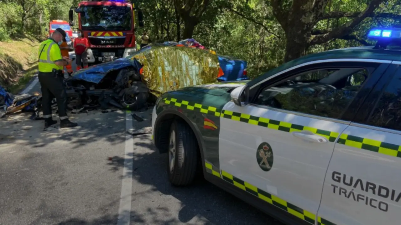 Muere en un accidente de tr&aacute;fico el piloto V&iacute;ctor Magari&ntilde;os. / GUARDIA CIVIL
