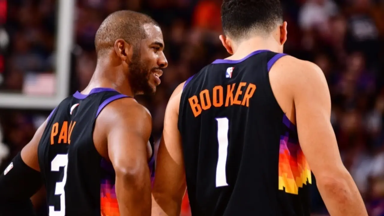Chris Paul y Devin Booker (Phoenix Suns)