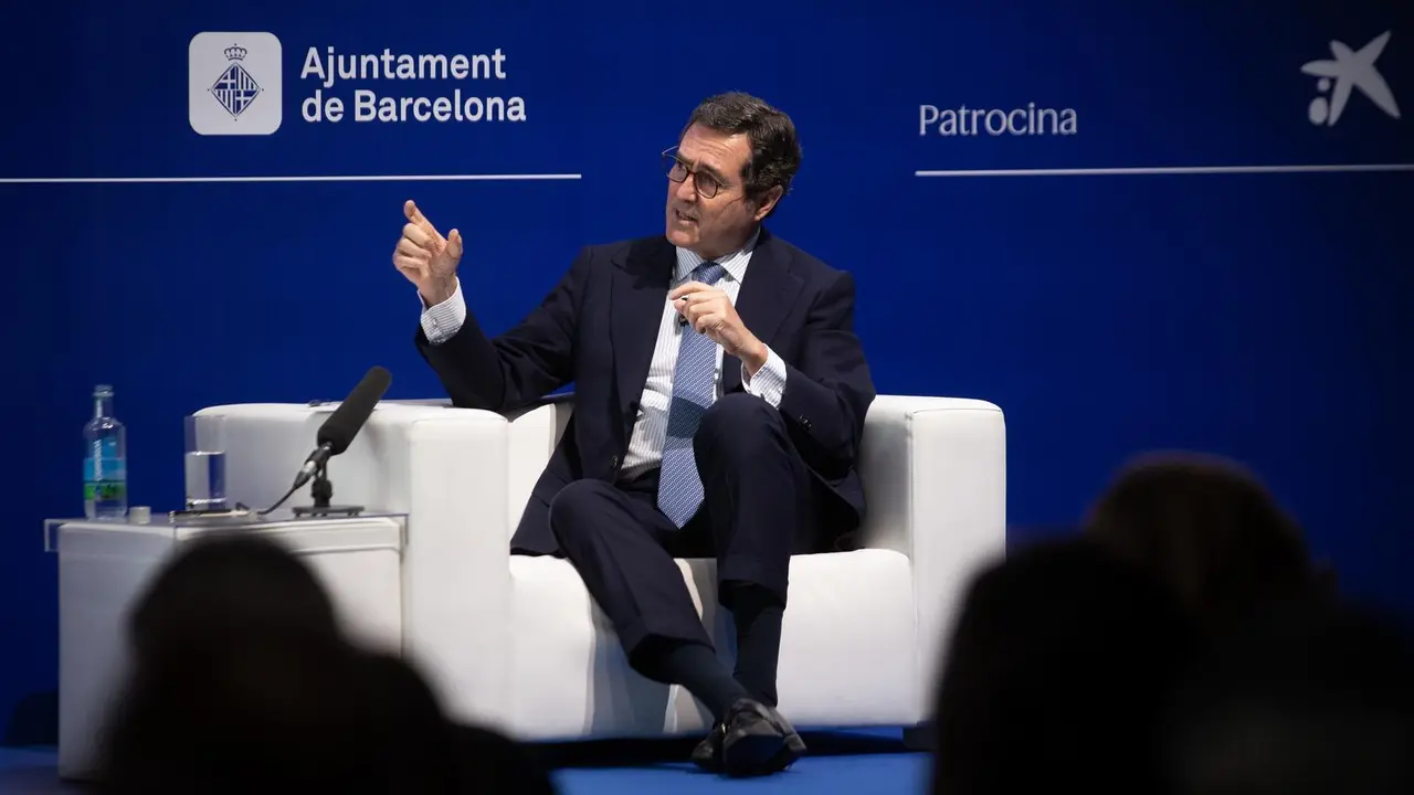El presidente de la CEOE, Antonio Garamendi, interviene en la inauguraci&oacute;n de la segunda jornada de la XXXVI Reuni&oacute;n del Cercle d"Economia, a 17 de junio de 2021, en Barcelona, Catalu&ntilde;a, (Espa&ntilde;a). Las jornadas, bajo el t&iacute;tulo 'La gran reconstrucci&oacute;n, reto