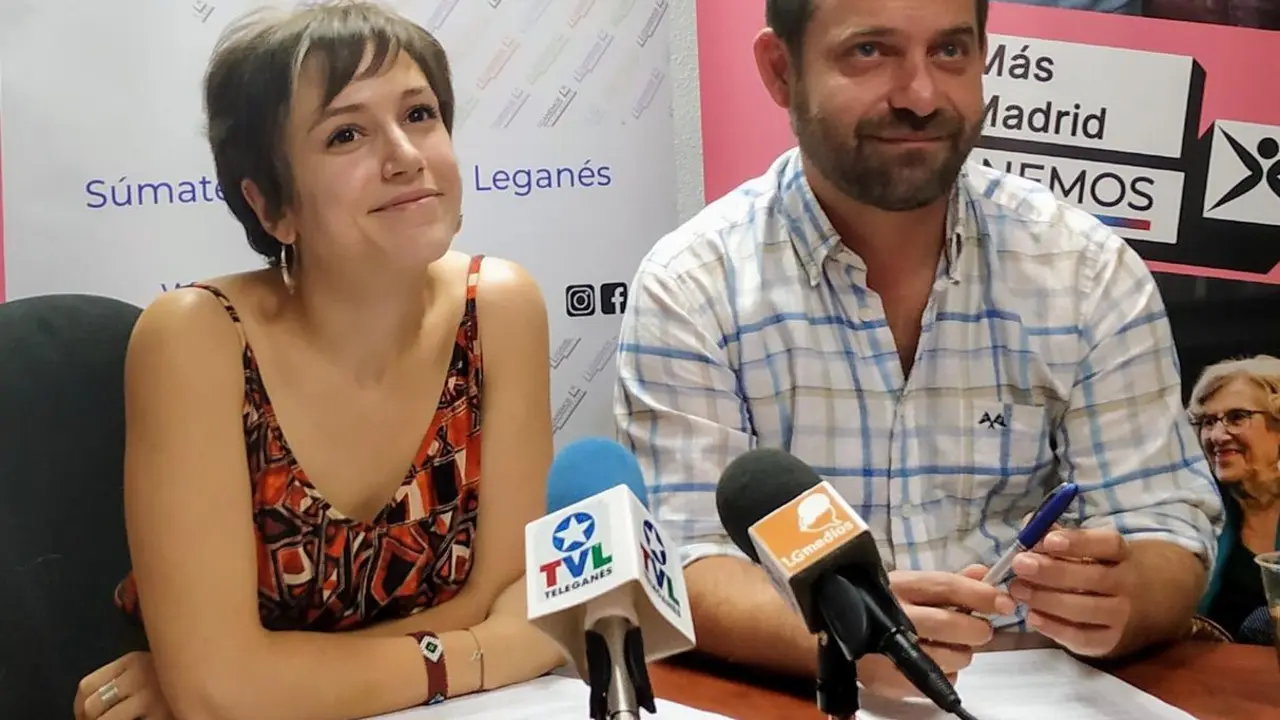 Archivo - Eva Mart&iacute;nez y Fran Mu&ntilde;oz, en comparecencia de prensa