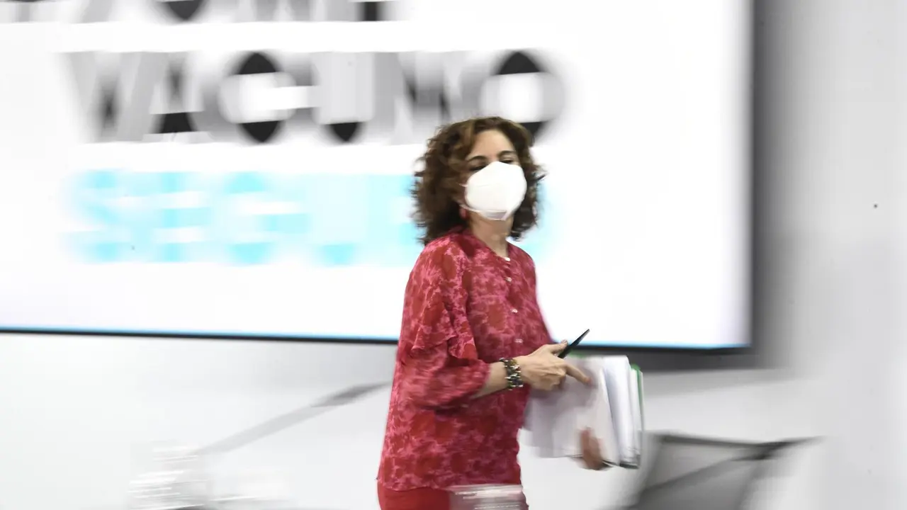 La ministra de Hacienda, Mar&iacute;a Jes&uacute;s Montero