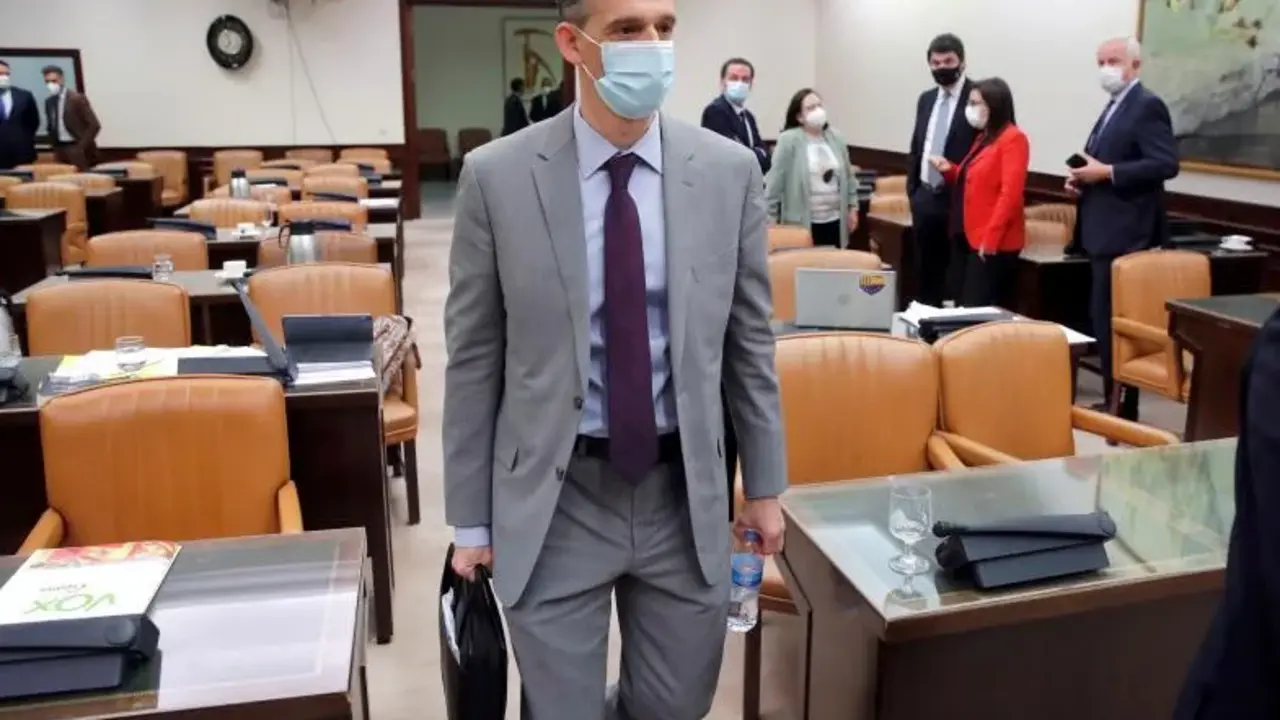 El inspector jefe de la Polic&iacute;a Nacional y responsable de la investigaci&oacute;n sobre la trama de corrupci&oacute;n G&uuml;rtel en el PP, Manuel Morocho. EFE/ Juan Carlos Hidalgo/Archivo