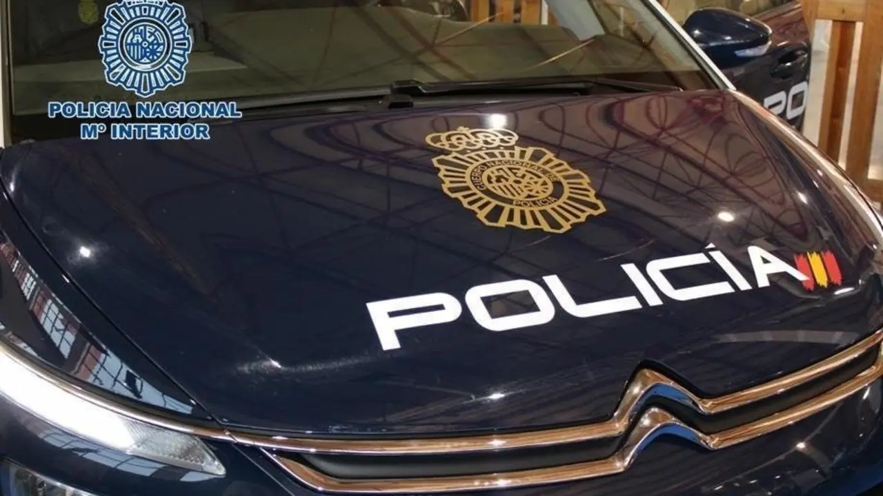 Archivo - Coche patrulla de la Polic&iacute;a Nacional