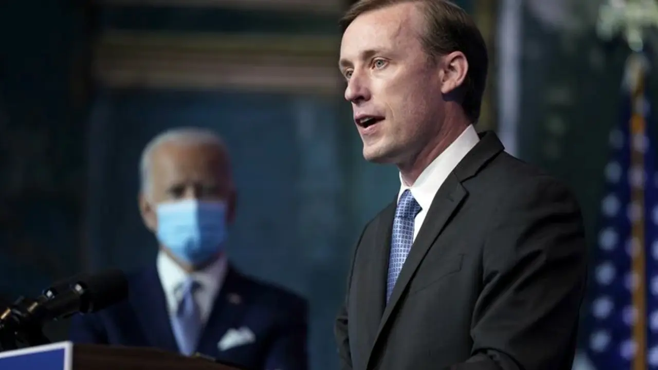Jake Sullivan es el hombre elegido por el presidente electo, Joe Biden, para navegar en las crisis internacionales.