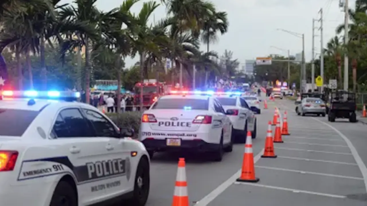 Una persona muri&oacute; y otra result&oacute; herida en el desfile del Orgullo Stonewall de Wilton Manors, en Fort Lauderdale (Florida), cuando un cami&oacute;n arroll&oacute; a la multitud el s&aacute;bado.