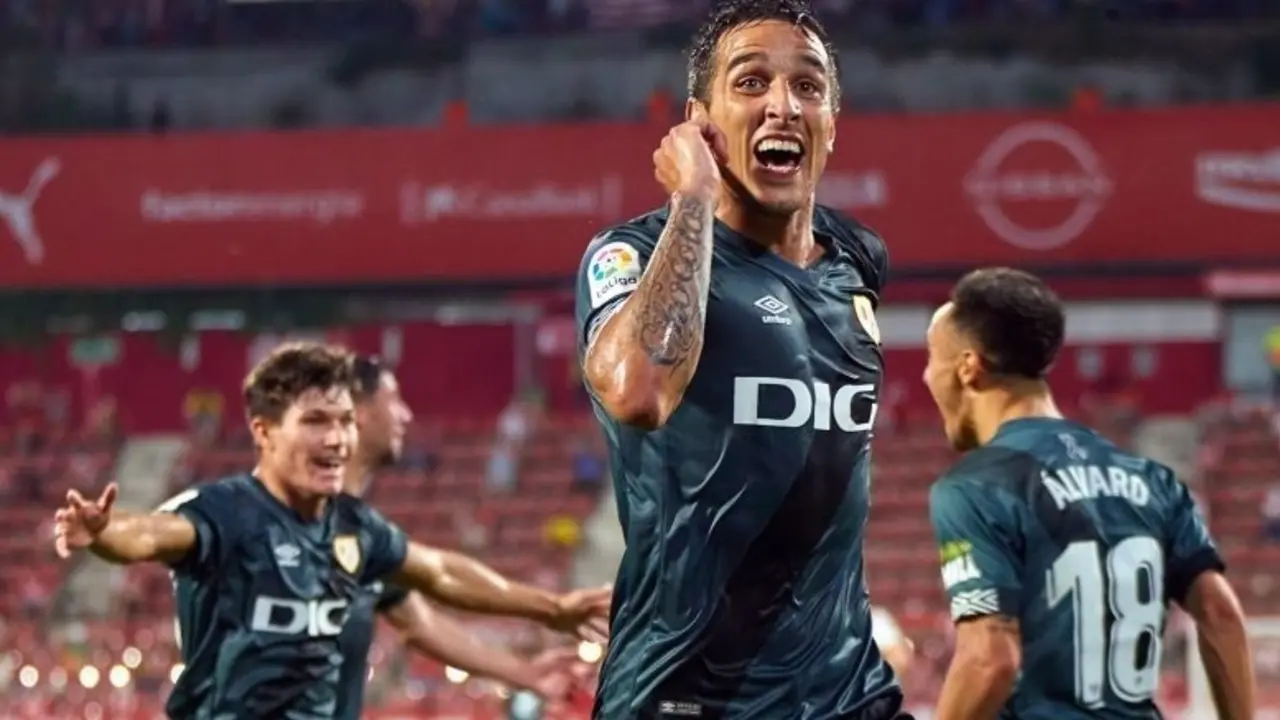 El Rayo Vallecano asciende a Primera con un 0-2 en Girona