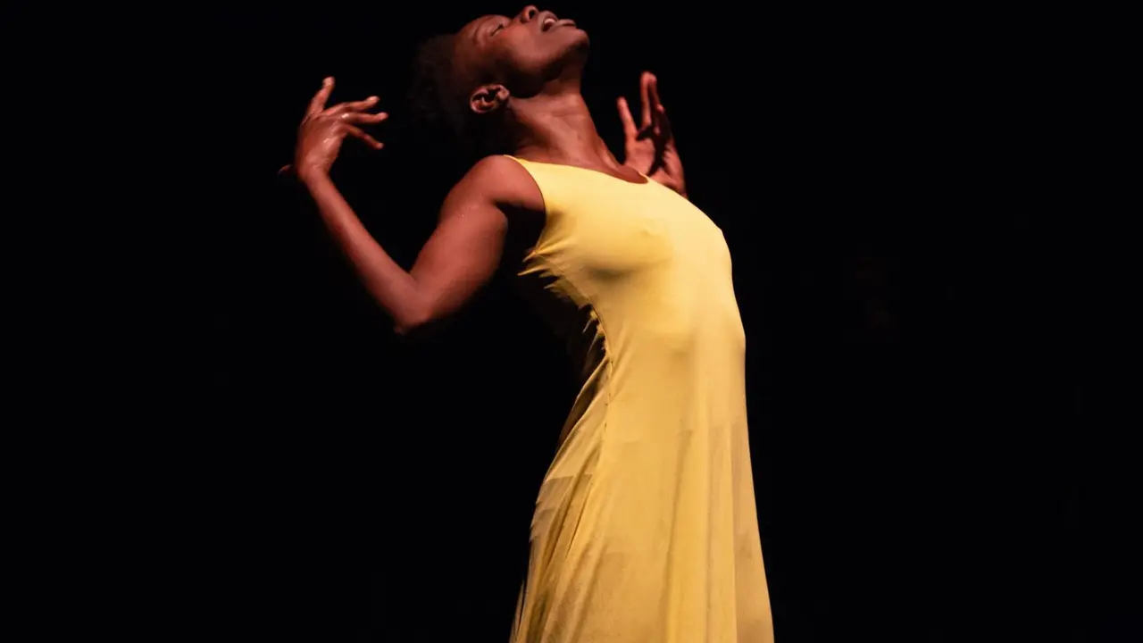Archivo - A&iuml;da Colmenero D&iuml;az revive la tradici&oacute;n de Senegal a trav&eacute;s de la danza contempor&aacute;nea en los Teatros del Canal de Madrid