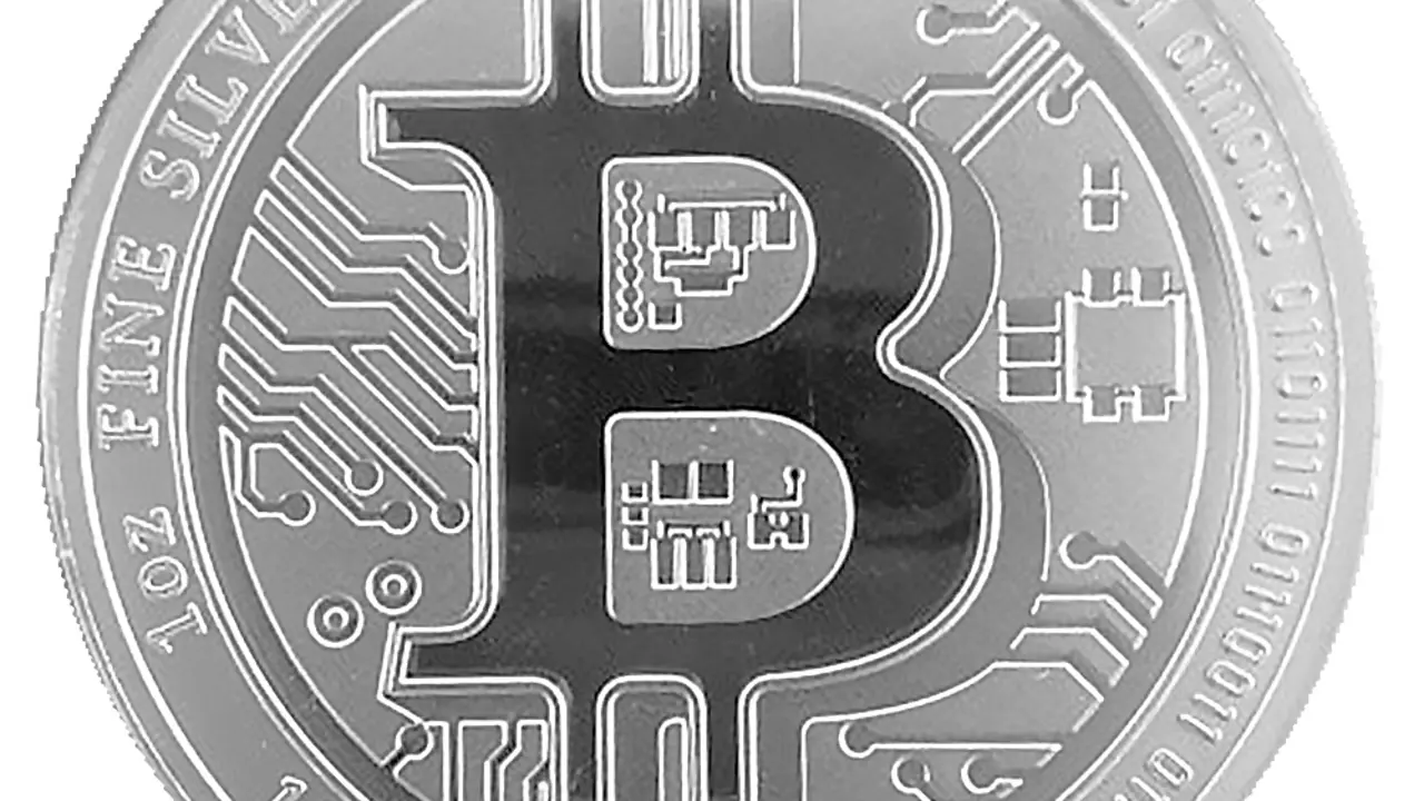 Archivo - Nace Silver Bitcoin, la moneda que vincula los metales preciosos con las criptomonedas