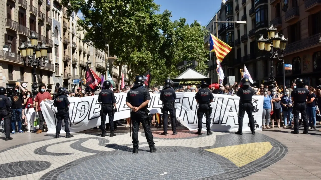 La protesta en La Rambla ante el Liceu.