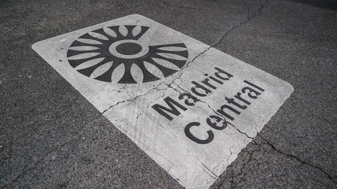 Archivo - Una se&ntilde;al de Madrid Central 