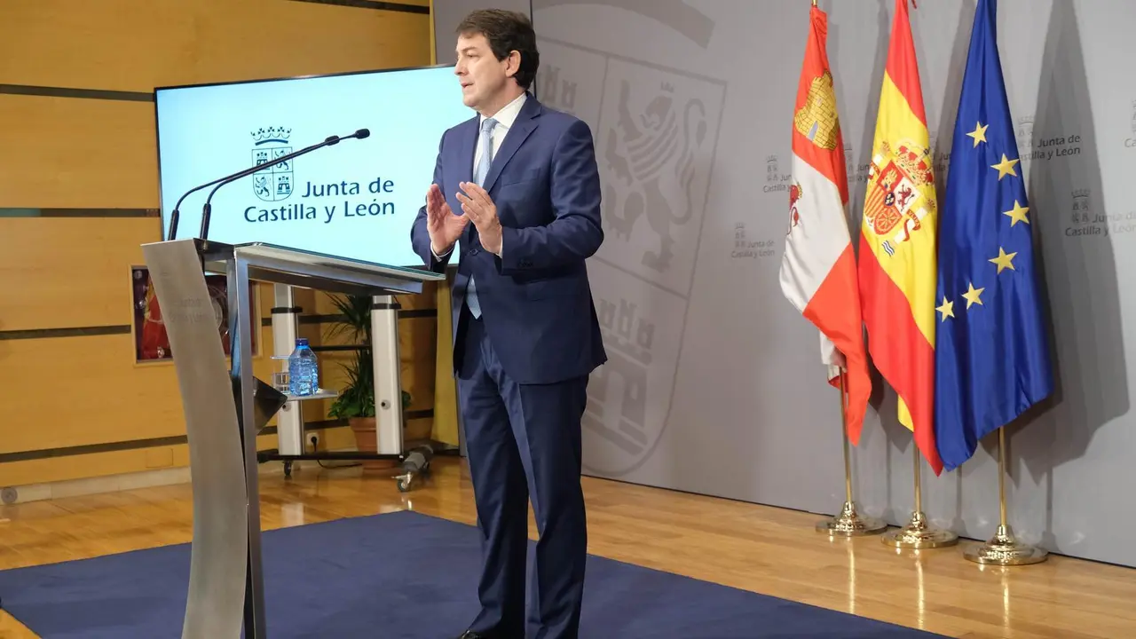 Ma&ntilde;ueco pide "prudencia" ante el fin de mascarillas y lo ve como "cortina de humo" de S&aacute;nchez para no hablar de indultos