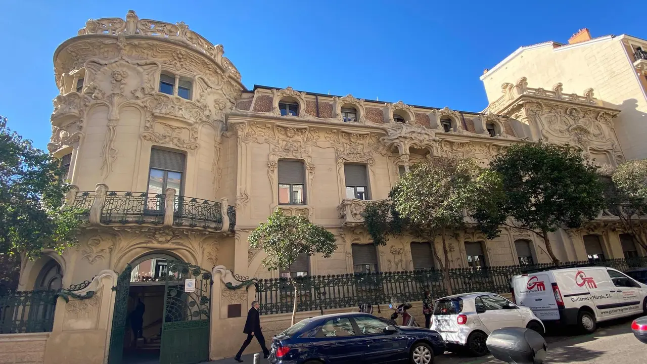 Archivo - Fachada de la sede de Sociedad General de Autores y Editores (SGAE)